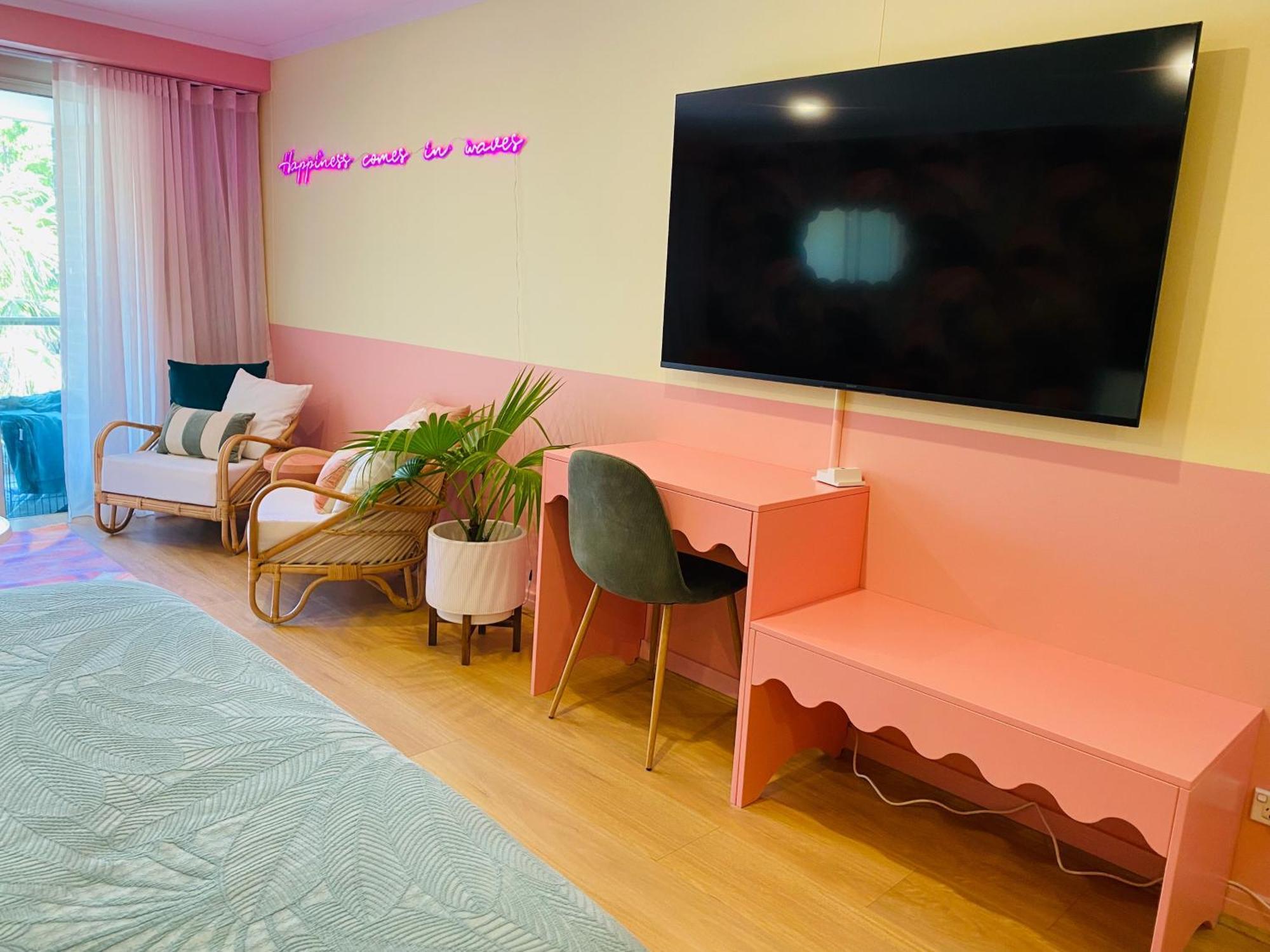 Manly Vibes - Fabulous Design With Gym, Sauna, Streaming, Right Opposite Wharf &